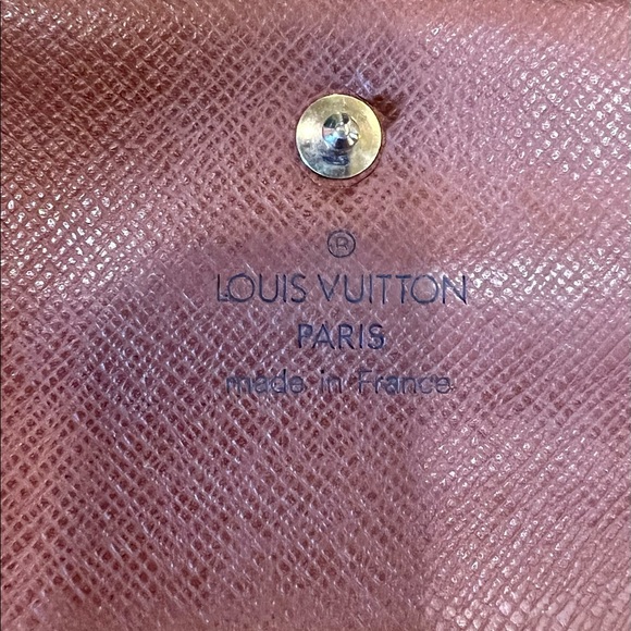Authentic Louis Vuitton International Trifold Long Wallet - Picture 4 of 7